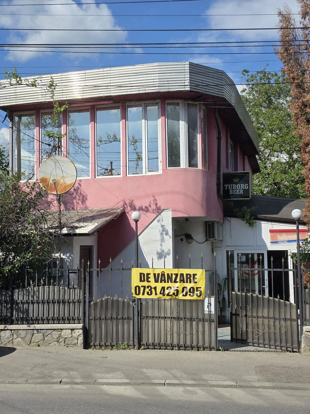 Casă + spațiu nerezidențial de vânzare   Câmpina, Prahova