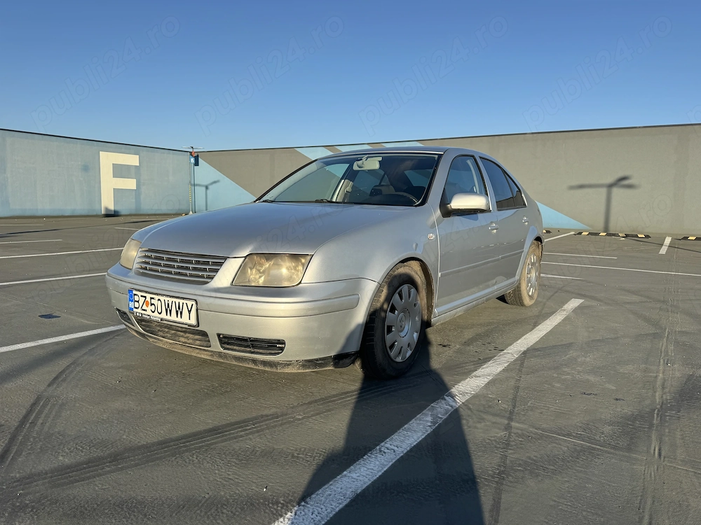 VW Bora 1.6 FSI (110 CP) | 2002 | Unic Proprietar RO | Investiții recente | Ofer fiscal