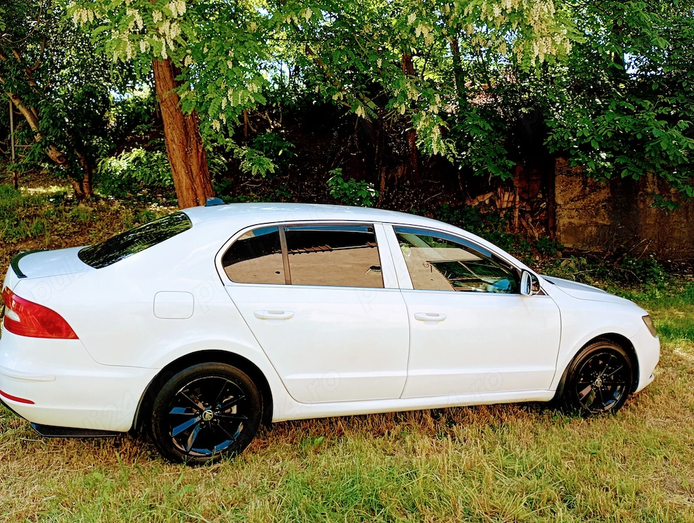 Vând Skoda Superb 2014