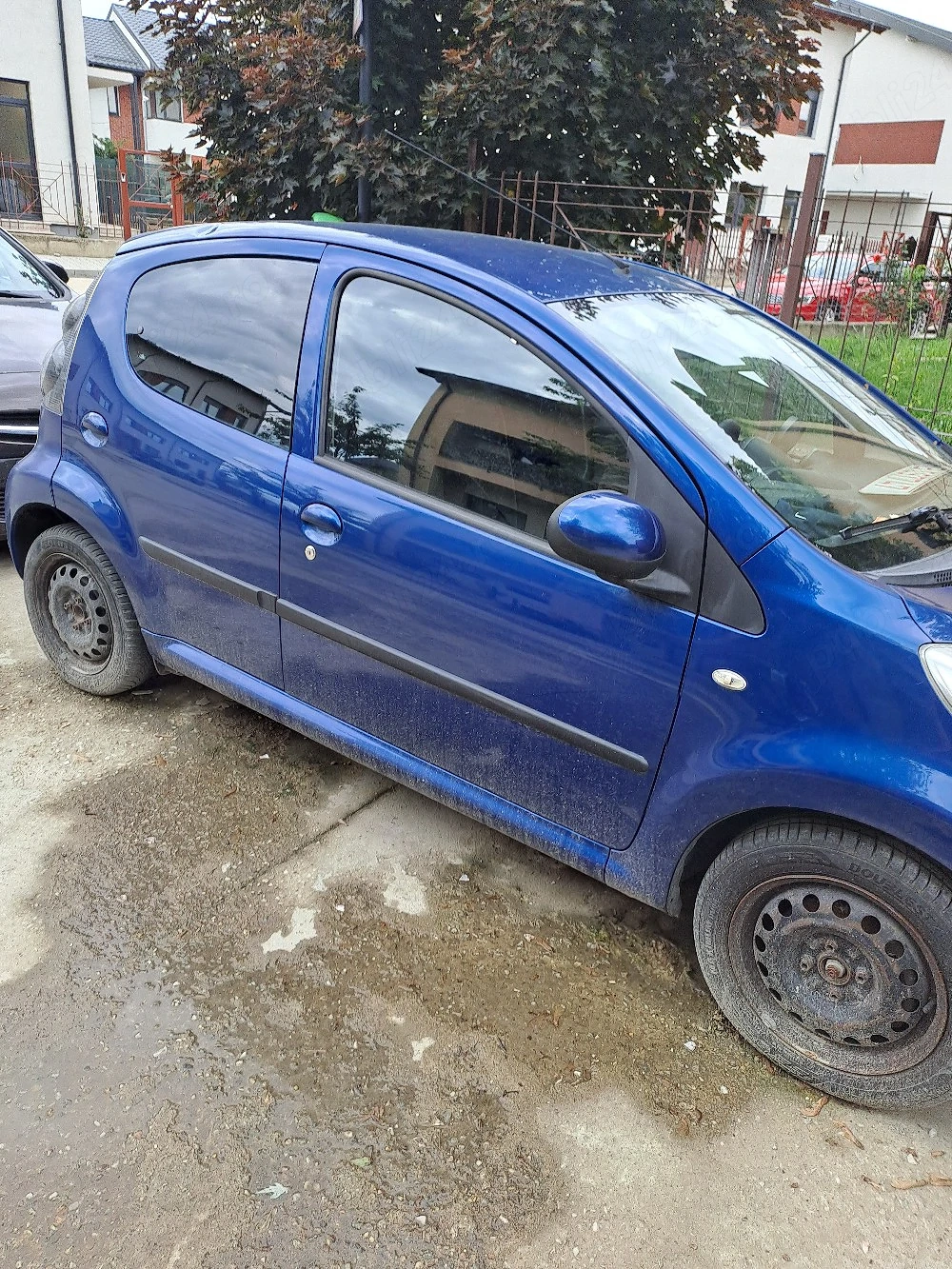 Vând Citroen c1