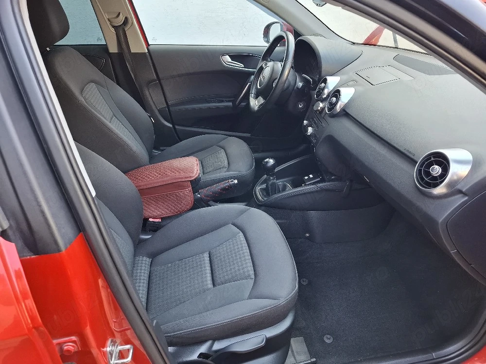 Vînd Audi A1 1.6 tdi