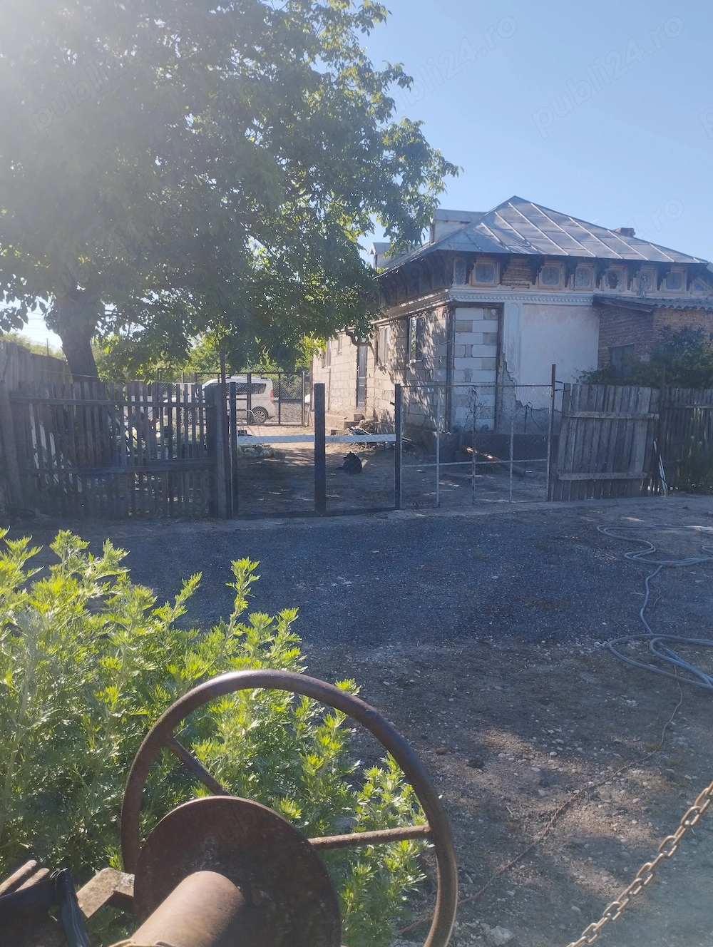 Casa locuibila la țară 