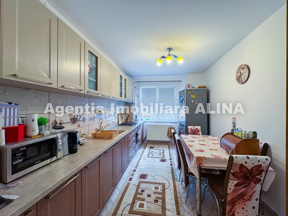 Ap. 2 camere in Mun. Deva, Jud. HD, zona rezidentiala Pietroasa, 74 mp, etaj 5.