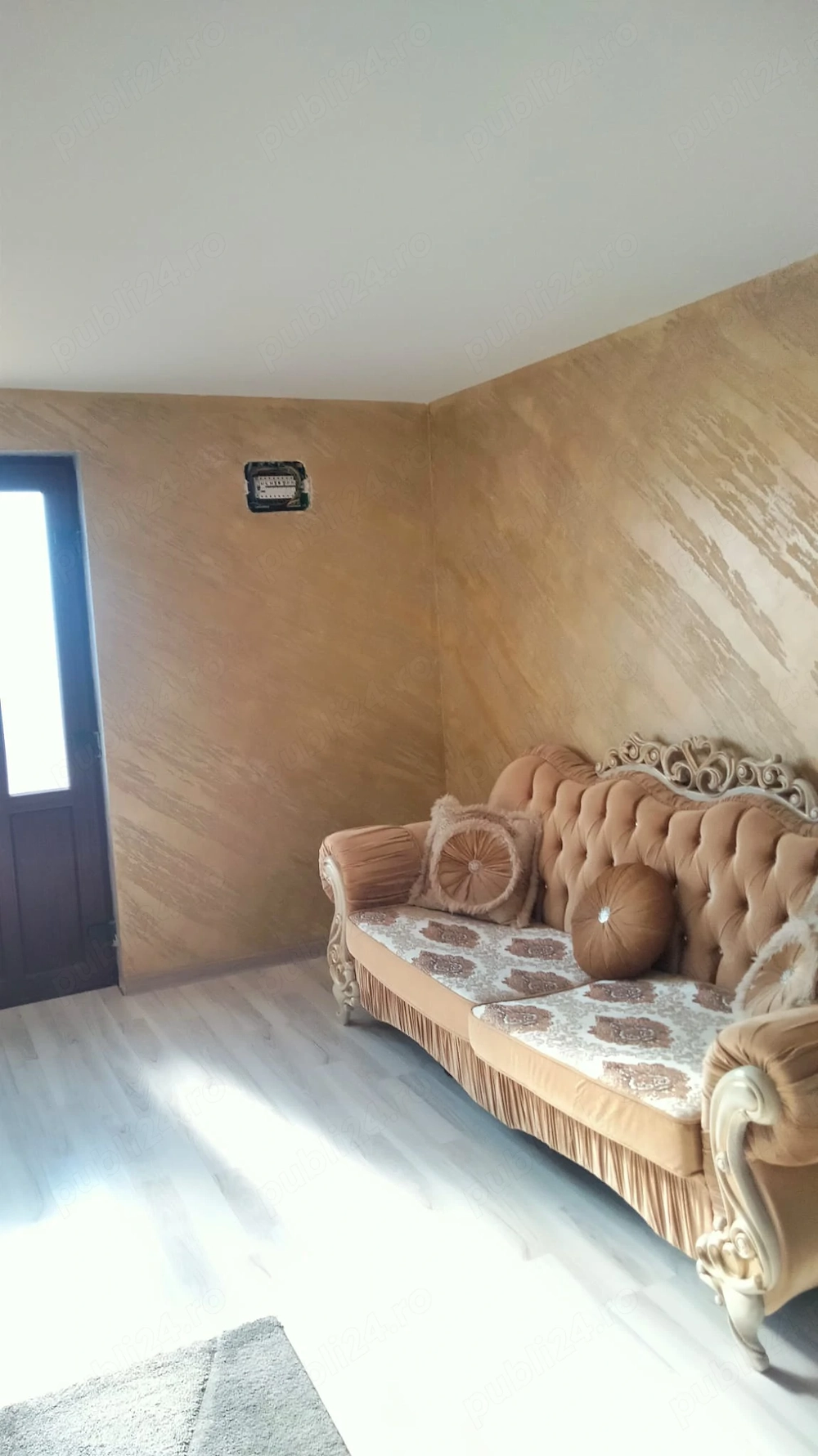 Vând casa Cartier filesti 