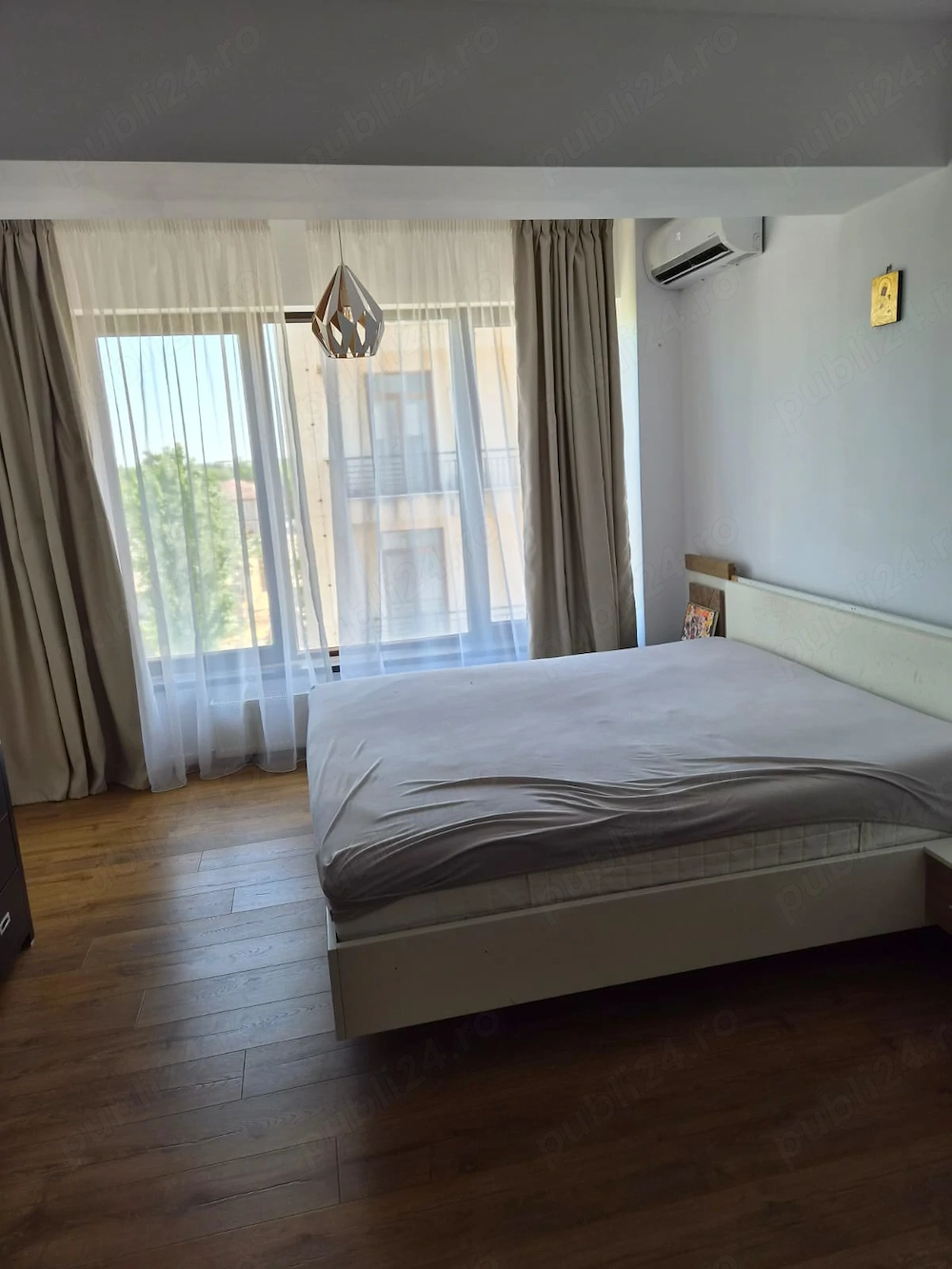 Apartament cu 3 camere zona Baneasa