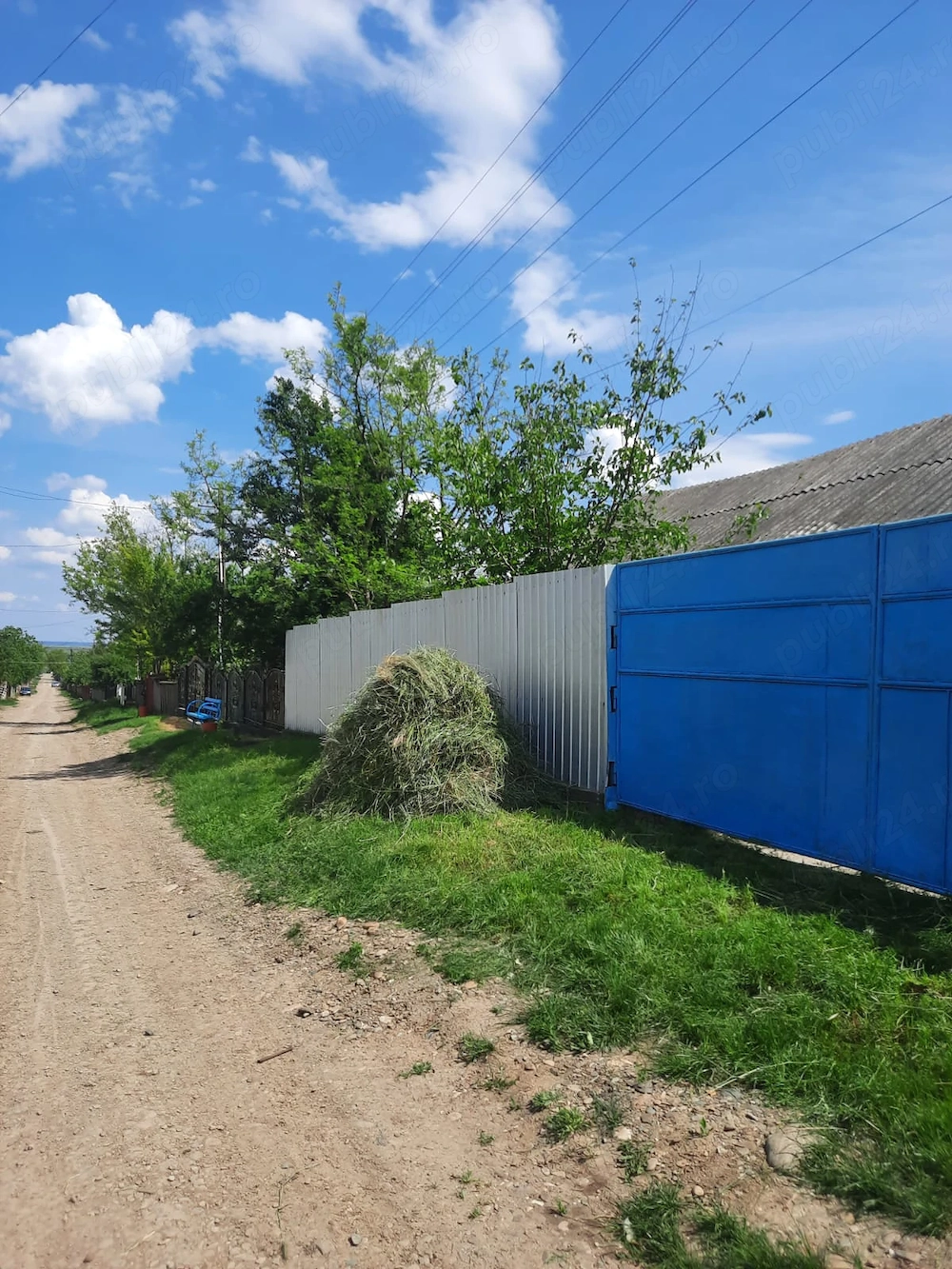 Teren intravilan 2.651 m  în Focuri, Iași - casă veche (1968) pe proprietate