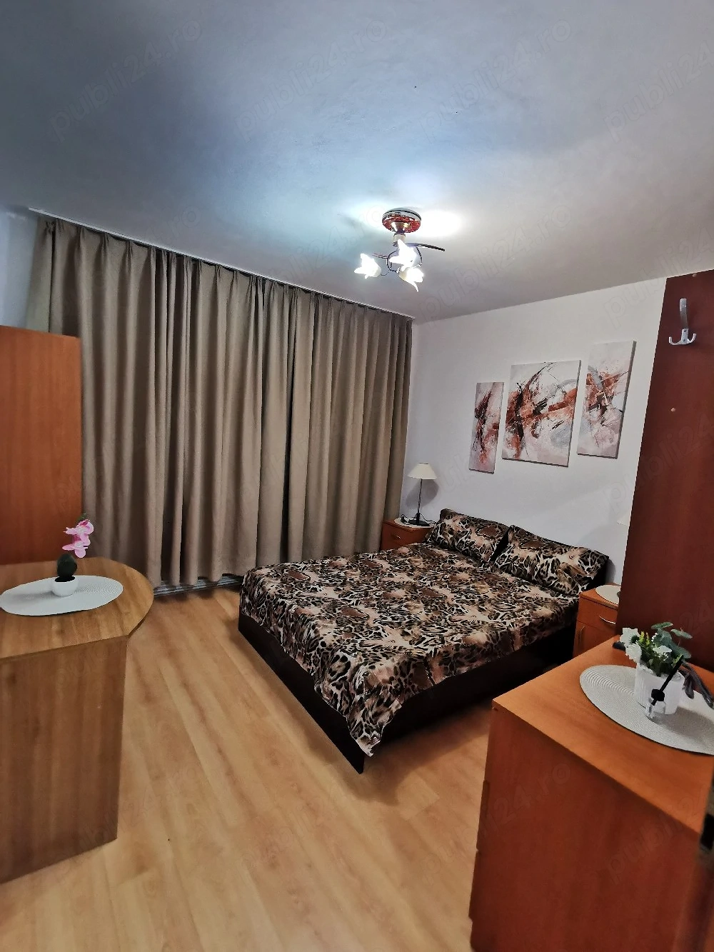 Regim hotelier apartament 2 camere decomandat parter Lipovei Holdelor cu centrala la principala