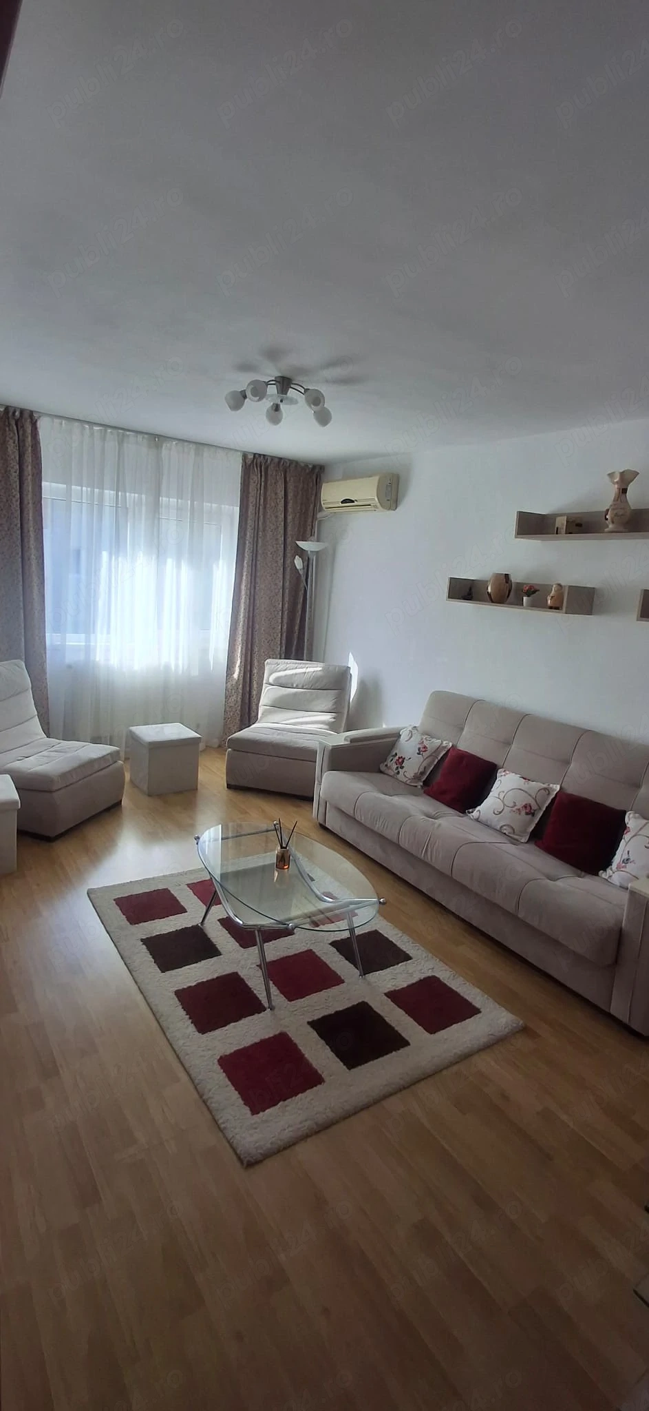 Inchiriez apartament 3 camere Aradului