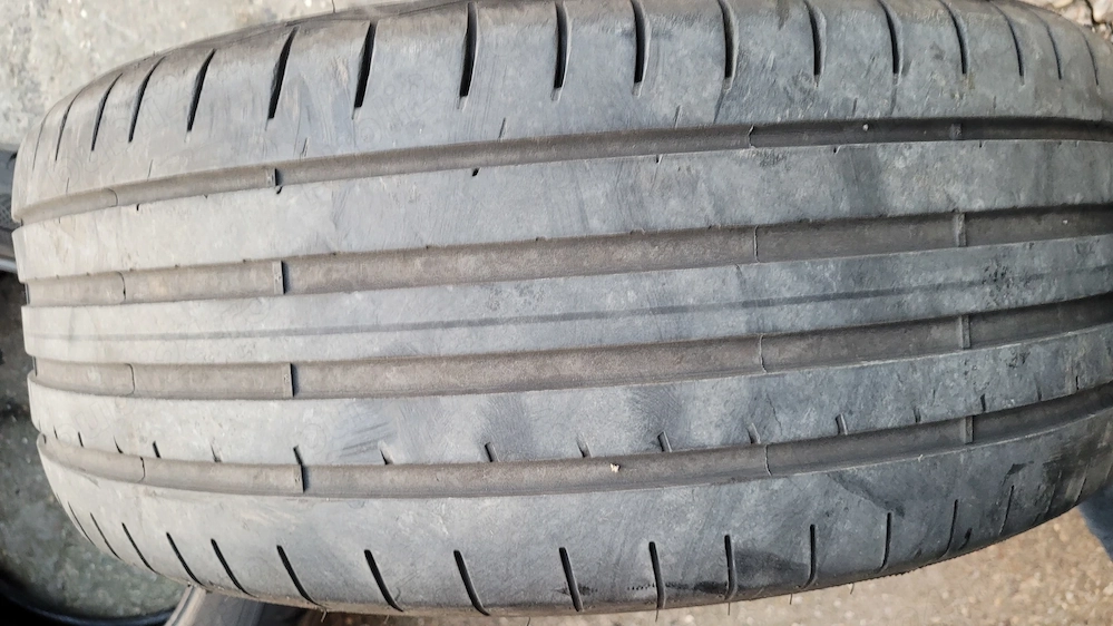 Anvelope vara 225 55 r17 3 bucati