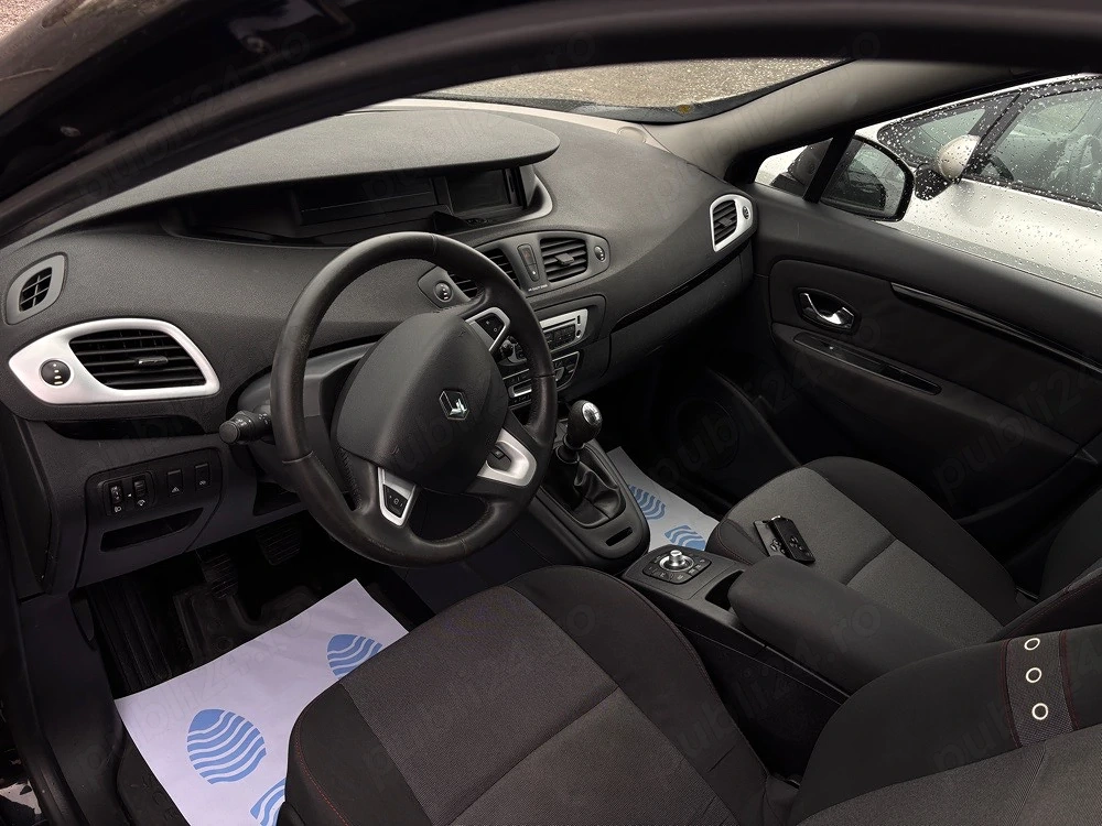 Renault Megane Grand Scenic 7 locuri, RAR efectuat