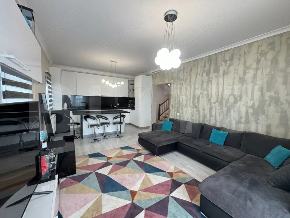 Apartament 3 camere , 74 mp utili + 3 LOCURI DE PARCARE , UNIRII