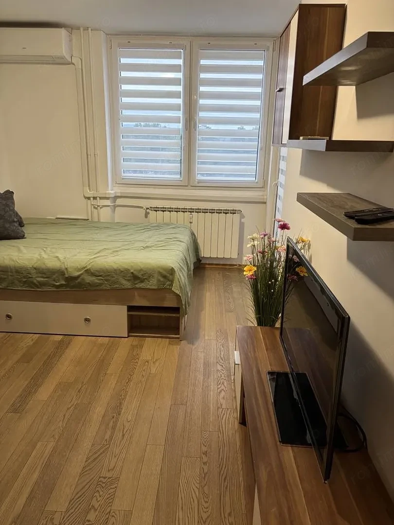 Garsoniera de inchiriat zona Noua