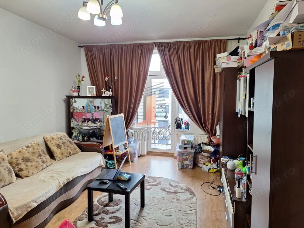 Apartament 4 camere decomandat Batistei