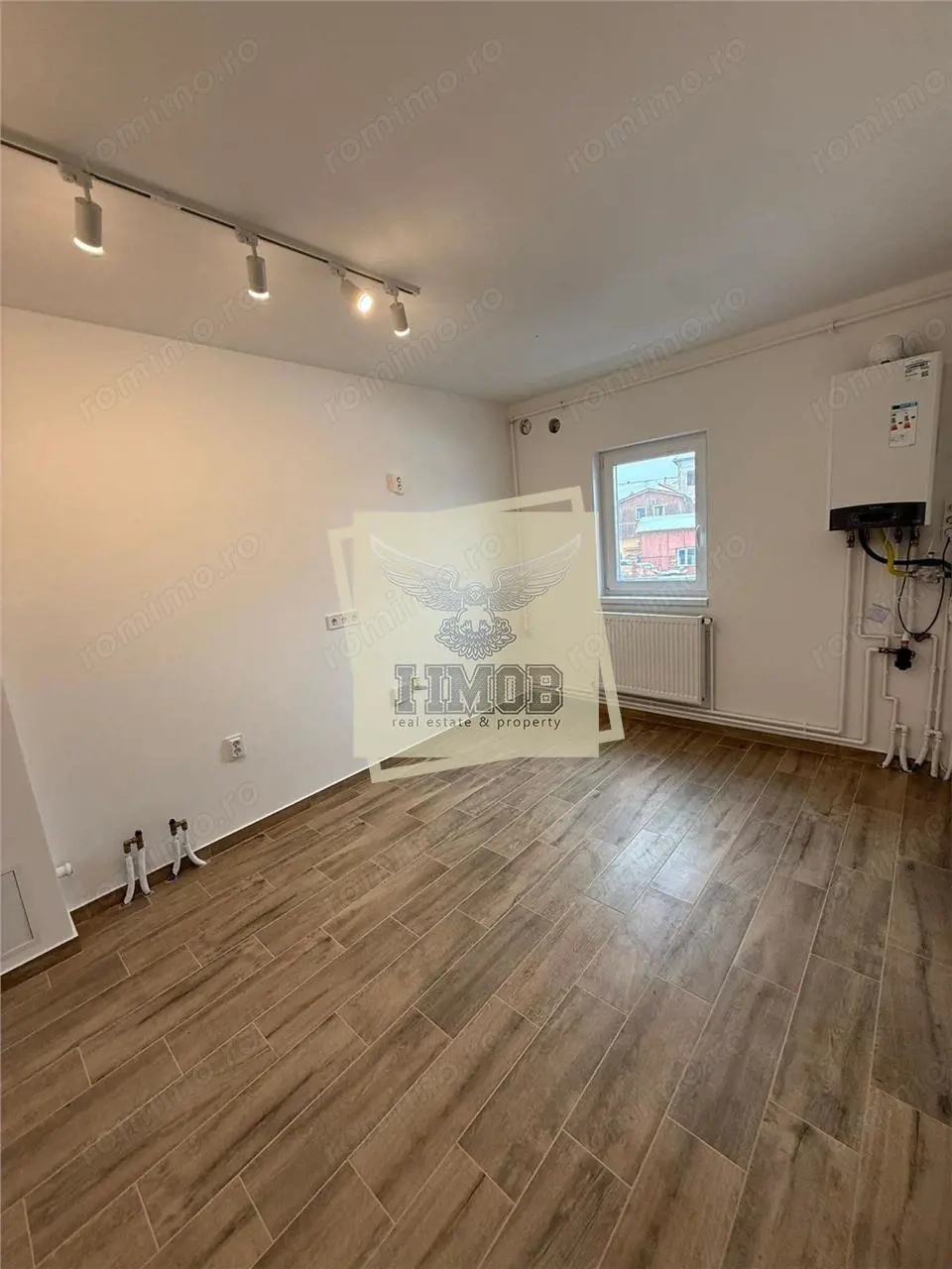 Apartament 3 camere 2 bai etaj 1 Strand