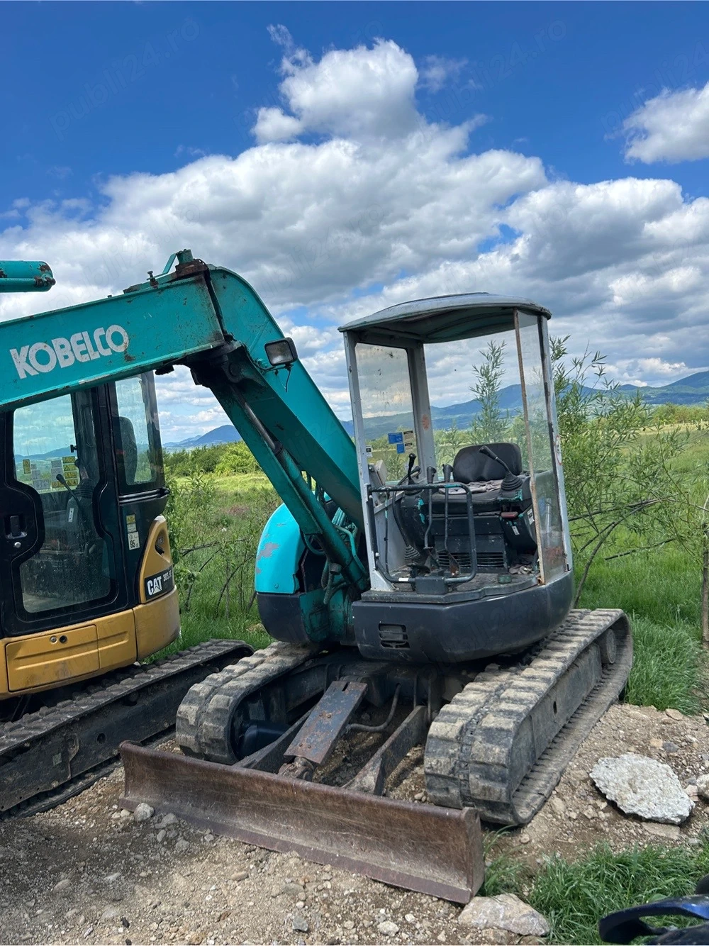 vand excavator kobelco 5,2T 