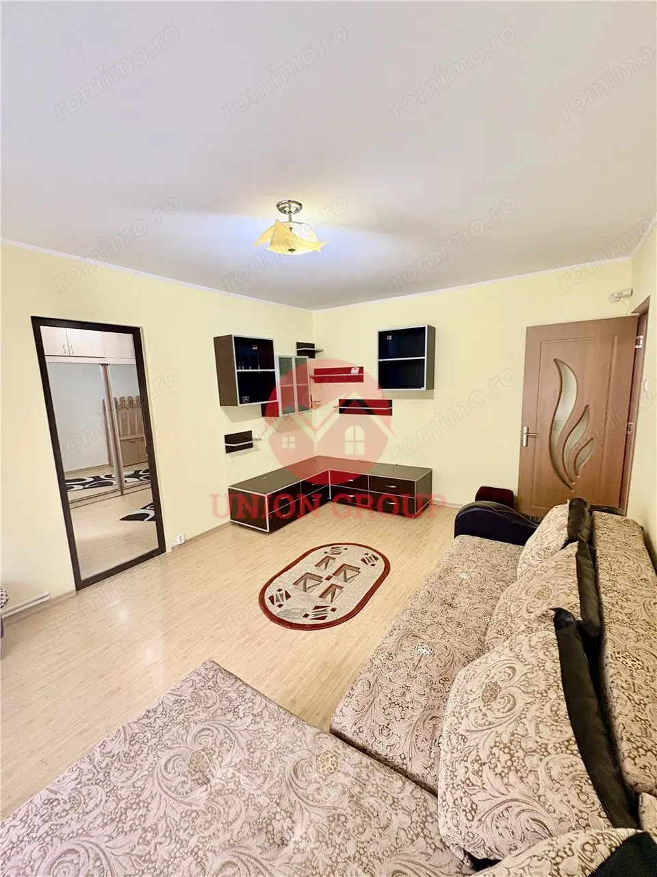 Apartament 3 camere semidecomandat N #259;vodari