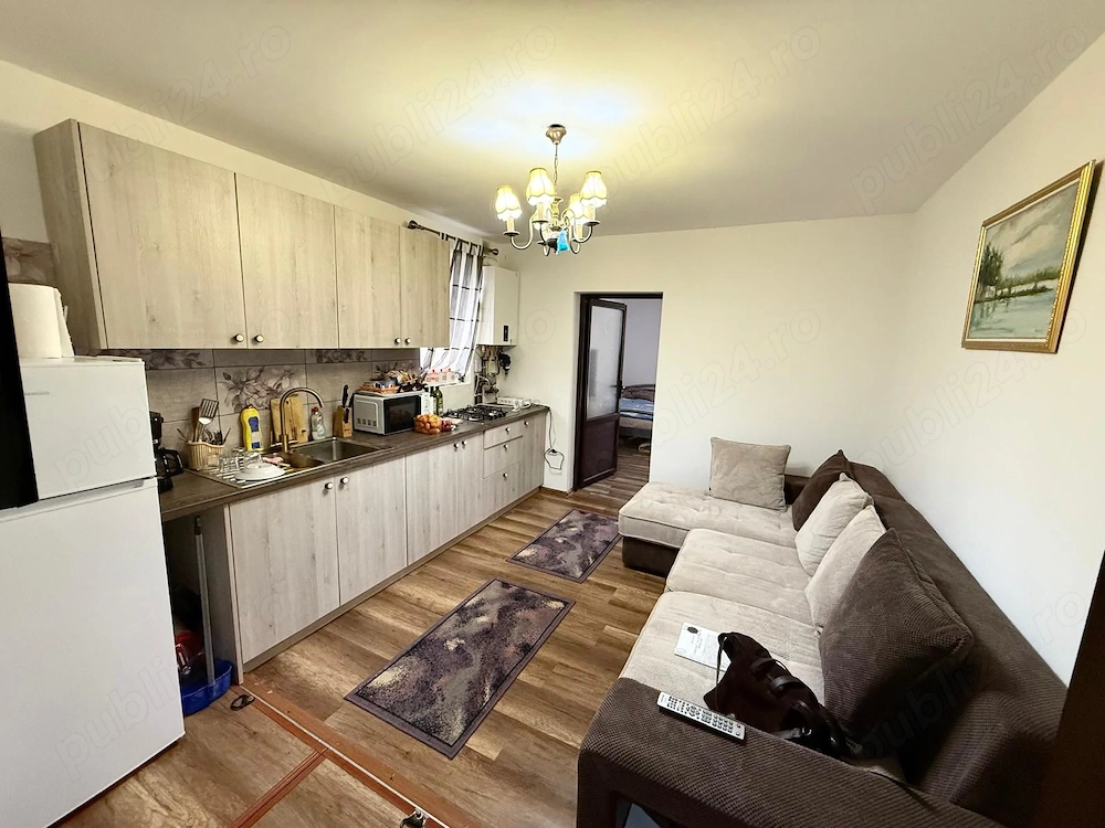 Apartament 3 camere Busteni, zona Zamora