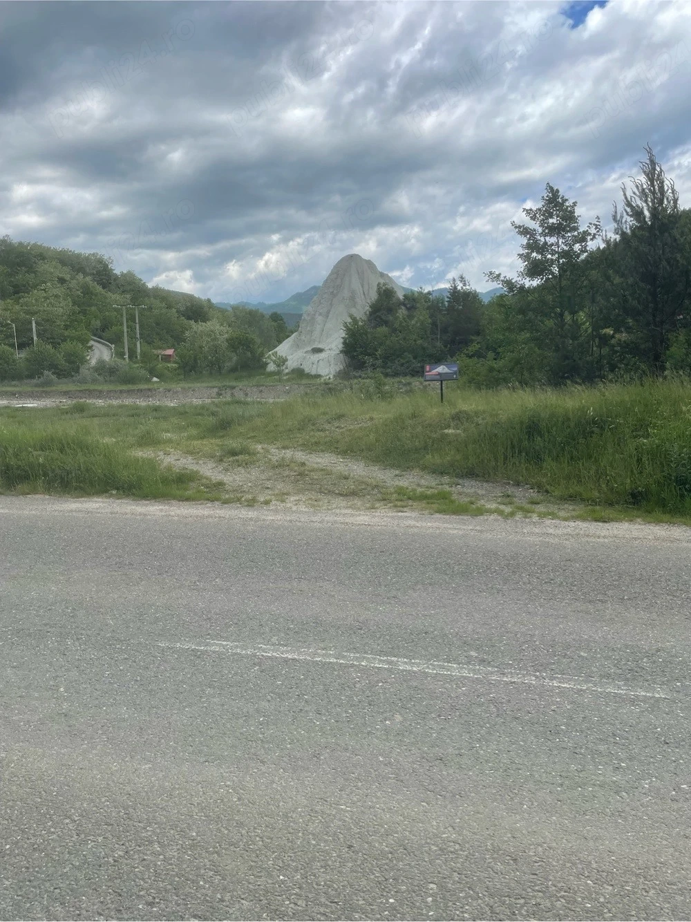 Vand teren cu vegetatie forestiera Manzalesti Grunj