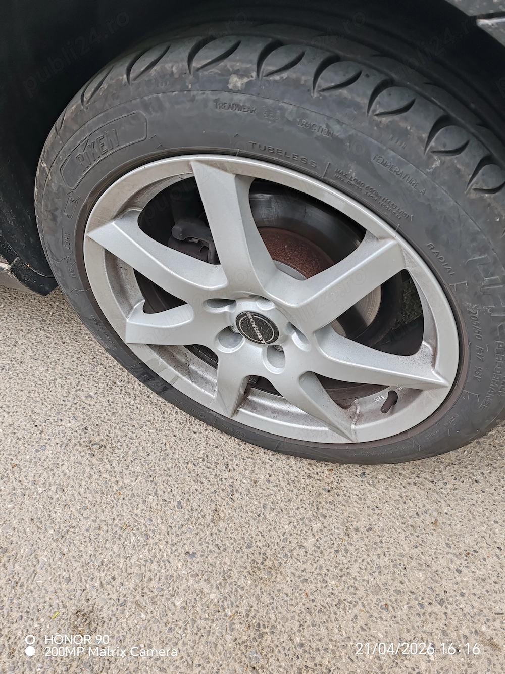 Vând jante 5x112 cu anvelope noi de vara 205/50R17