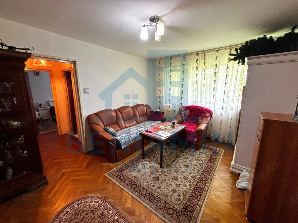 Apartament-2-Camere-Semidecomandate-47mp-Utili-Parcare-Centru-Civic