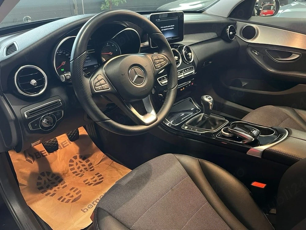 Mercedes-Benz C 200 Elegance