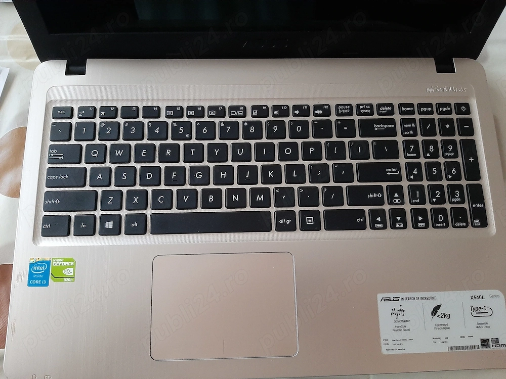 Vând Laptop Asus 