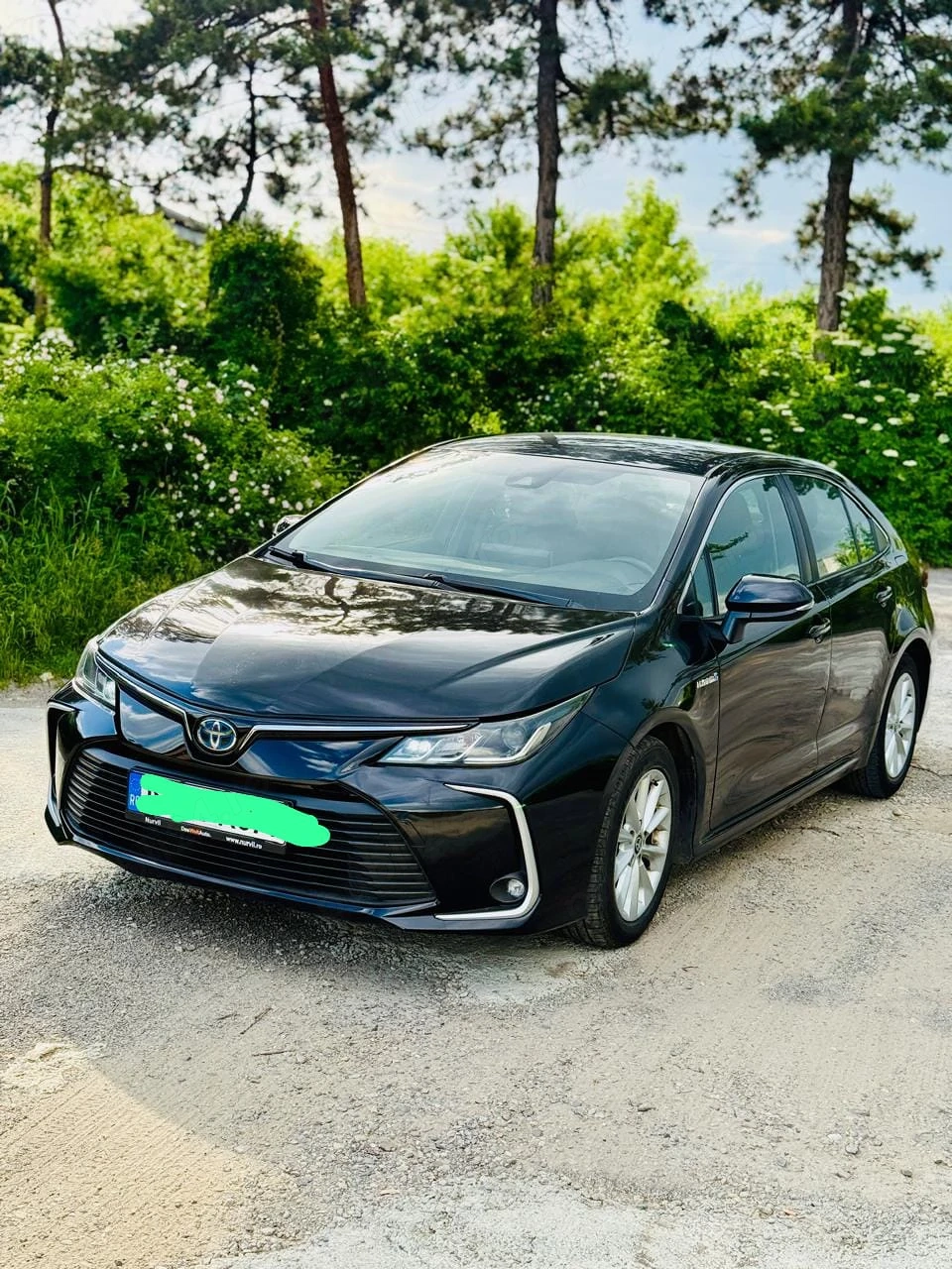 Vand toyota corolla hybrid 2021 automata 17000E neg.
