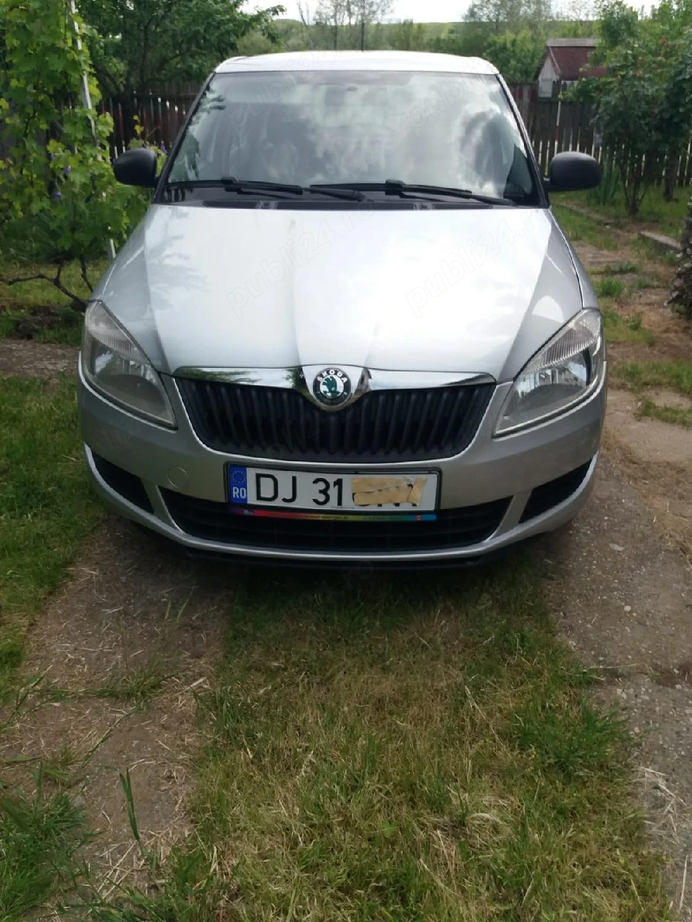 Vând skoda fabia