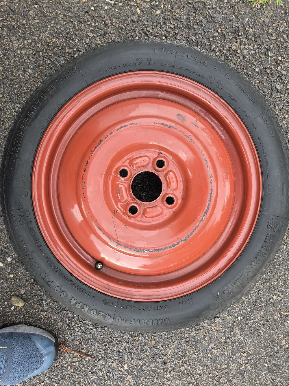 Roată rezervă îngustă  15 inch