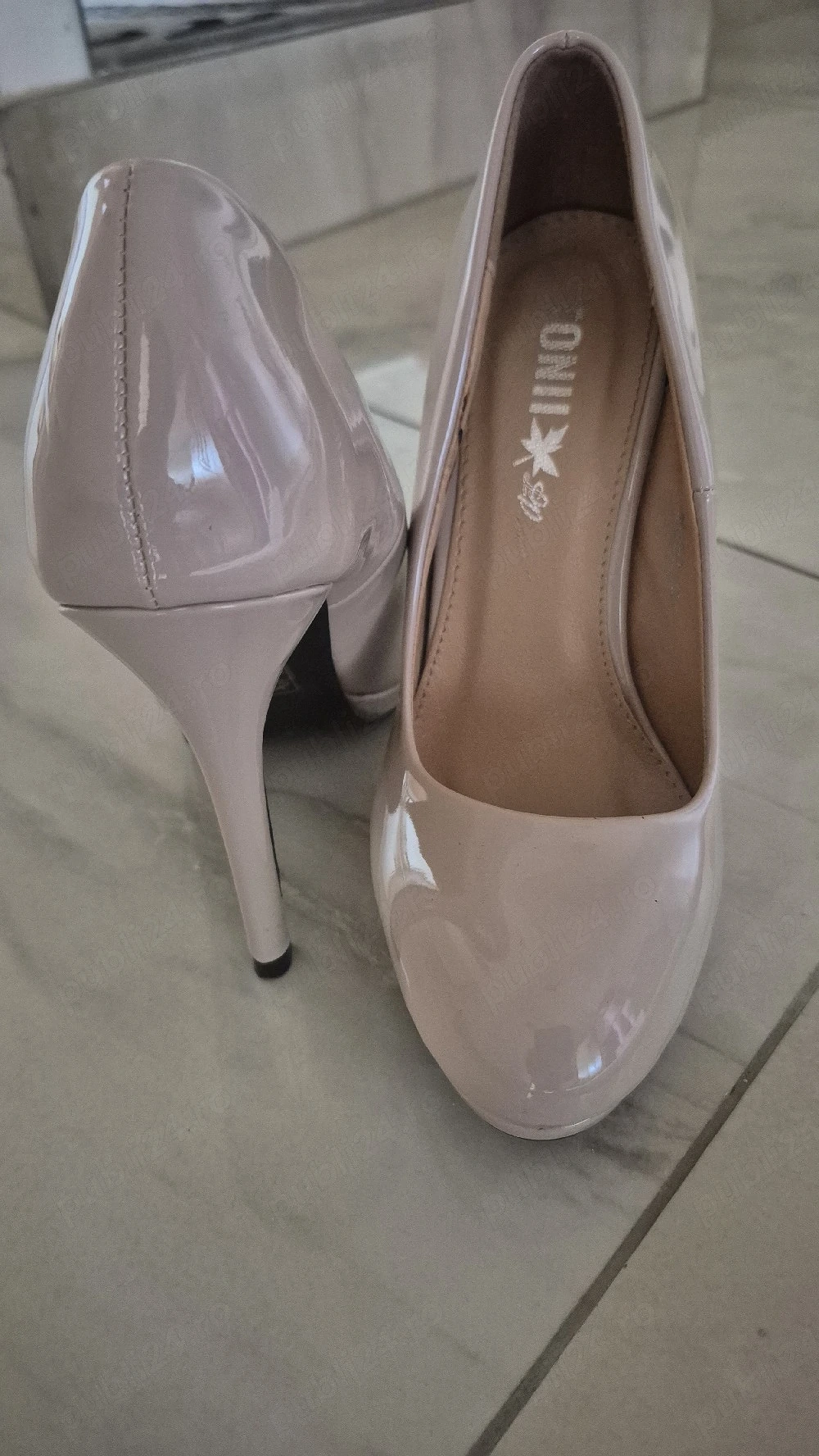 Pantofi de vânzare 