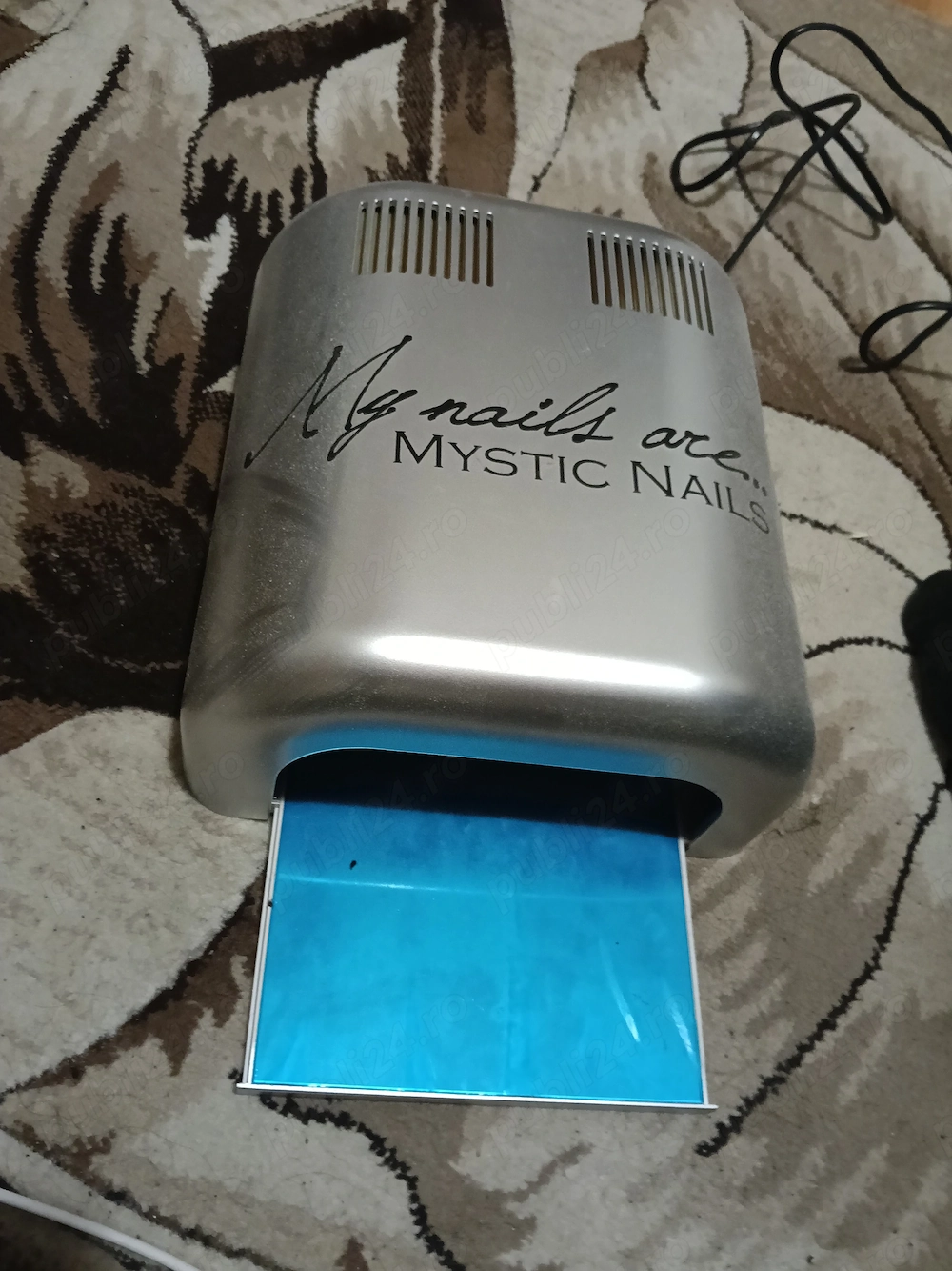 Vand Urgent Lampa Manichiura
