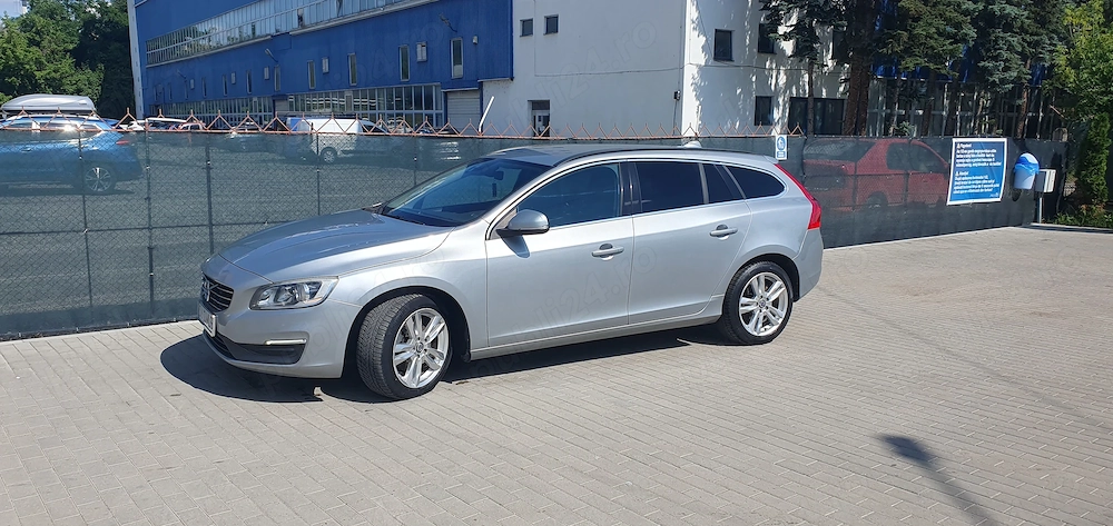 Volvo V60 2015 stara excelenta