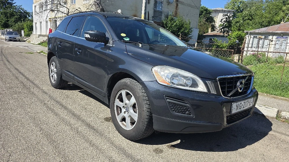 Volvo XC60 2.0 TDI D3 * An 2013 * Cutie Manuala * Euro 5