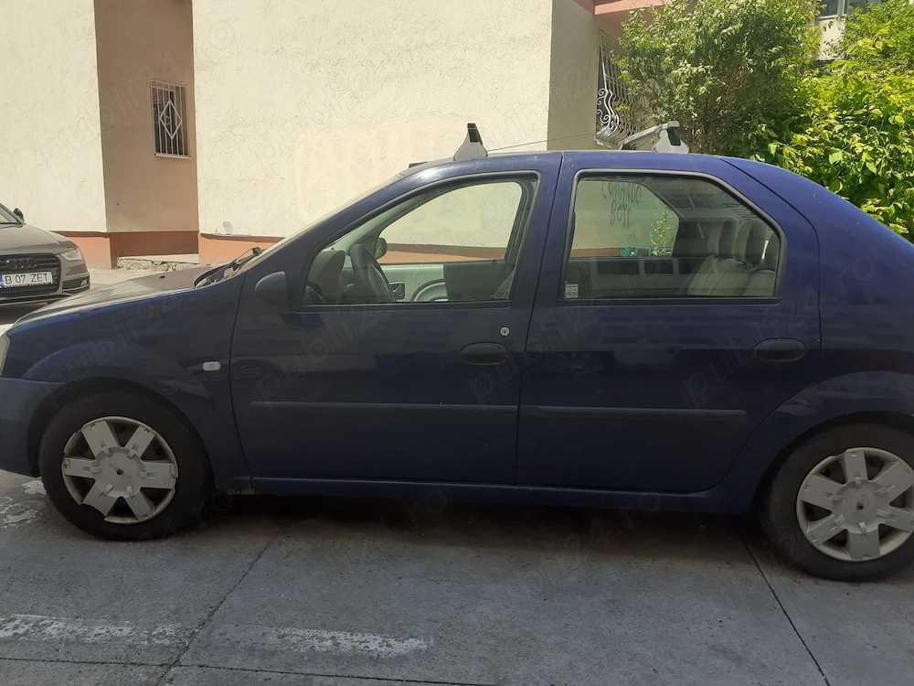 Vand Dacia Logan 1.6 8V  benzina din 2005