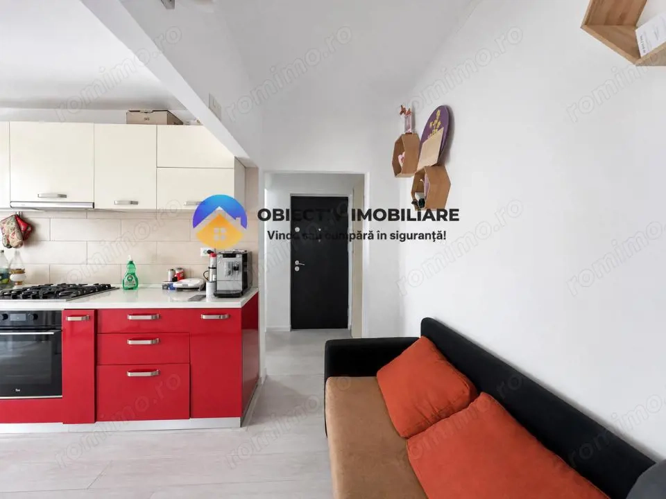 Apartament 2 camere + mansarda , zona Precista