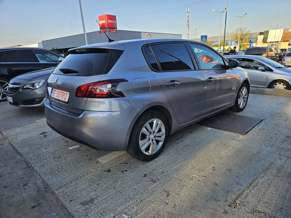 Vand peugeot 308 an 2020