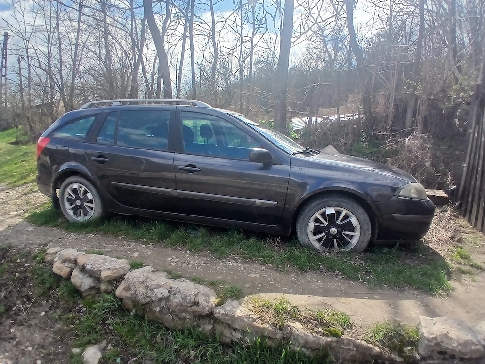 Vand Renault Laguna 1000  NEGOCIABIL