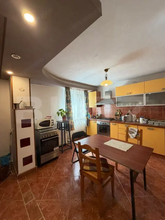 Apartament 4 camere decomandate 120 mp