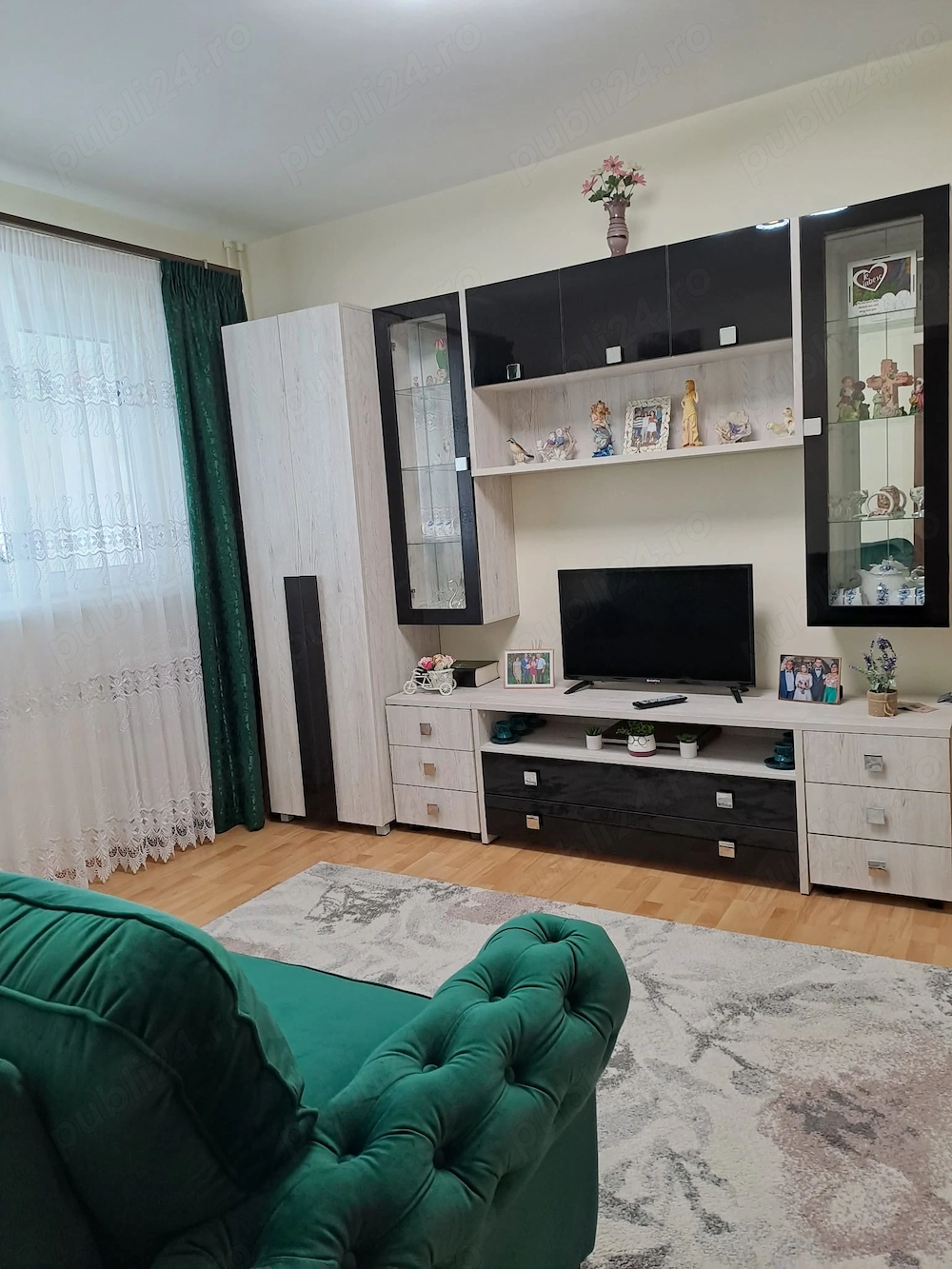 Proprietar schimb apartament 3 camere Ploiesti 
