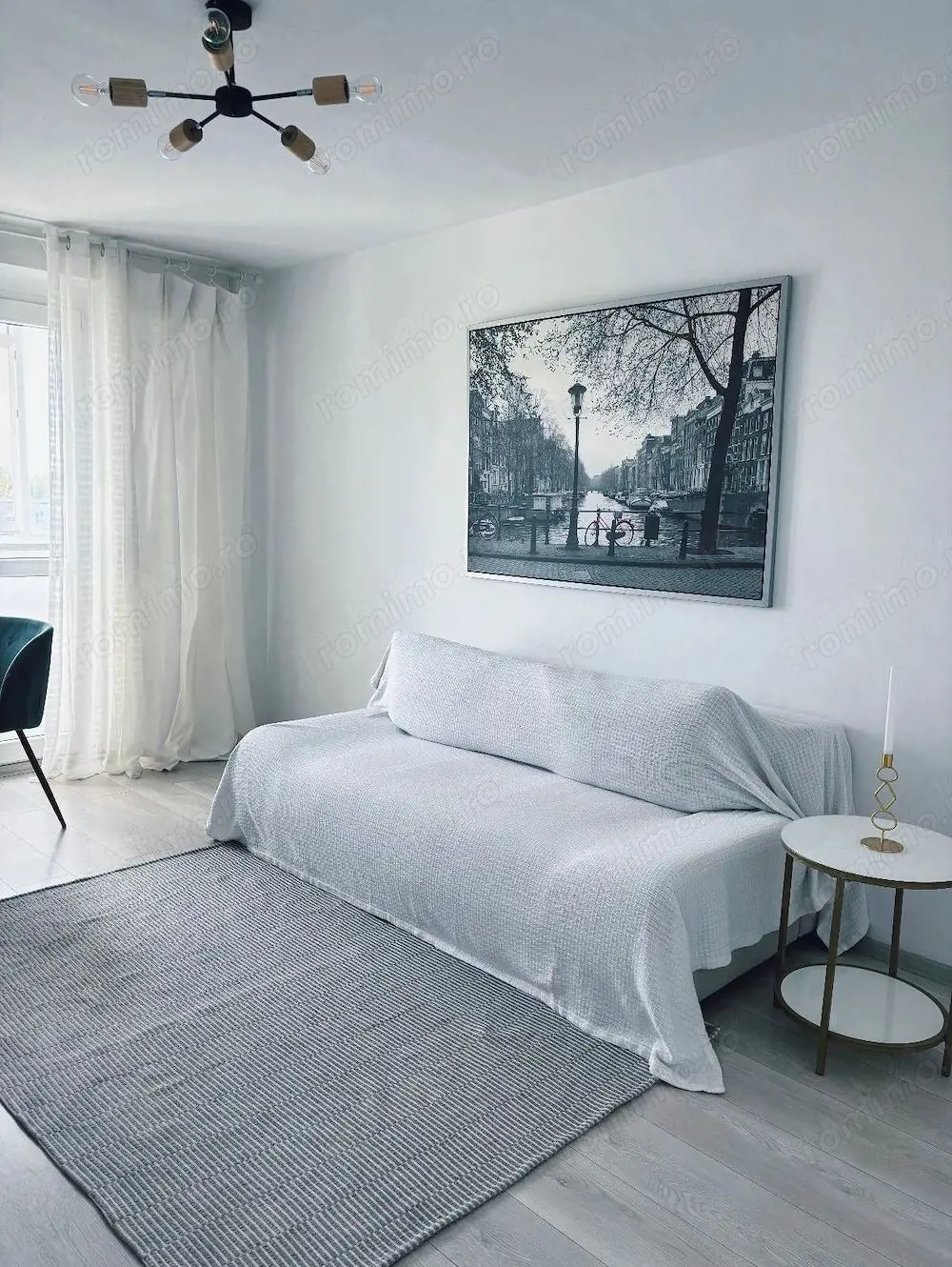 De vanzare Apartament 2 camere Drumul Taberei