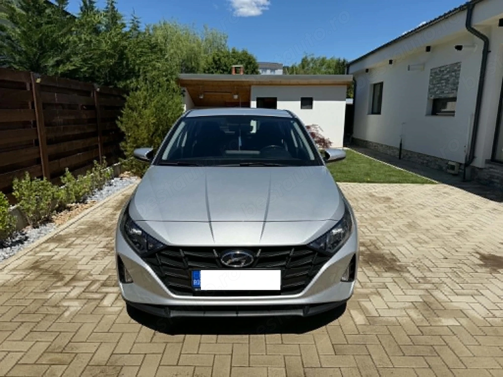 Hyundai I20 proprietar de noua, 1.2 benzina euro6, carte service 48.000 Km