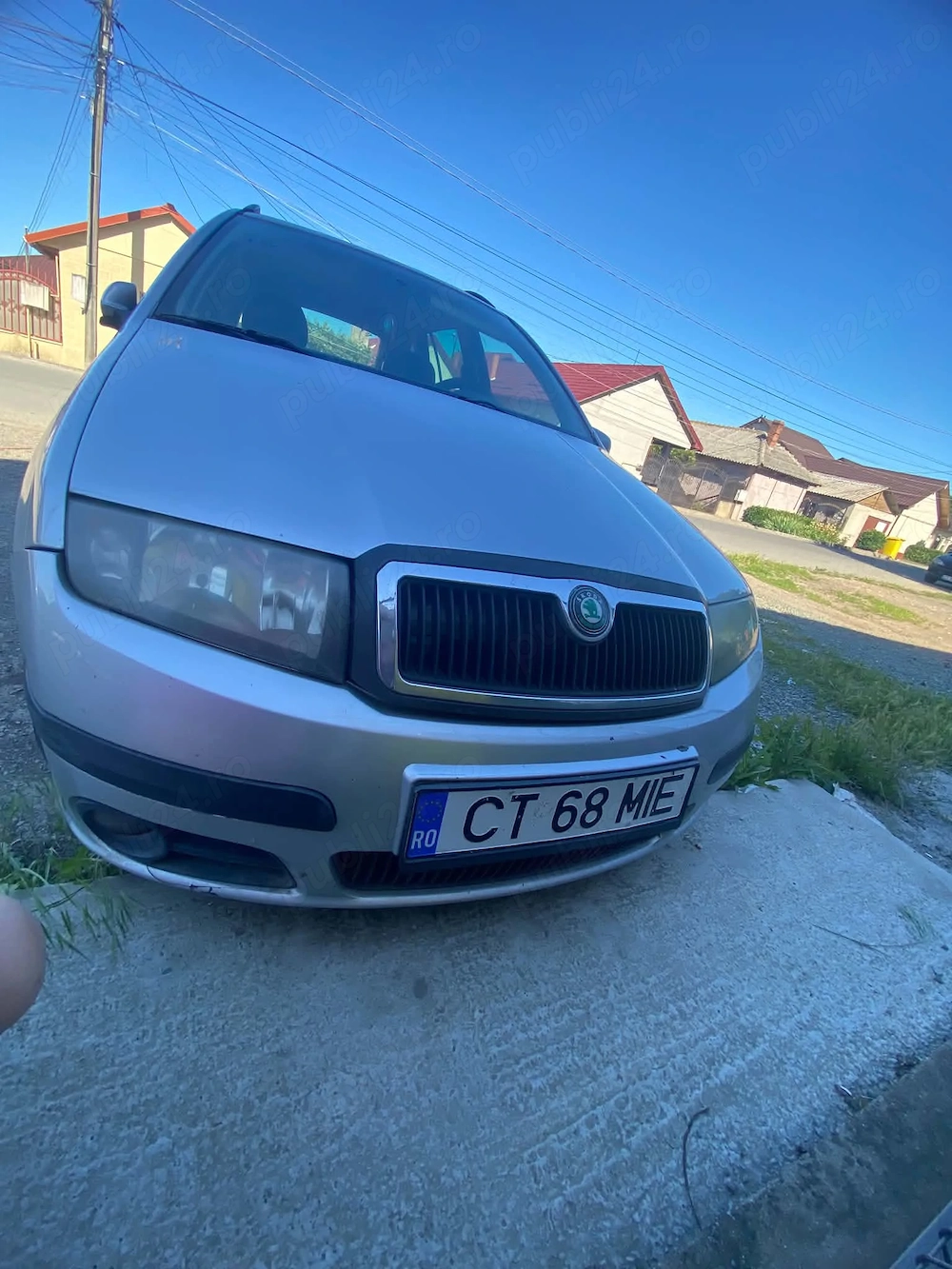 Vând skoda fabia 