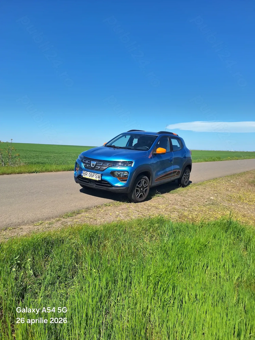 vand dacia spring 2022 -primul proprietar,folosita personal ,incarcata ca la carte,220 km autonomie