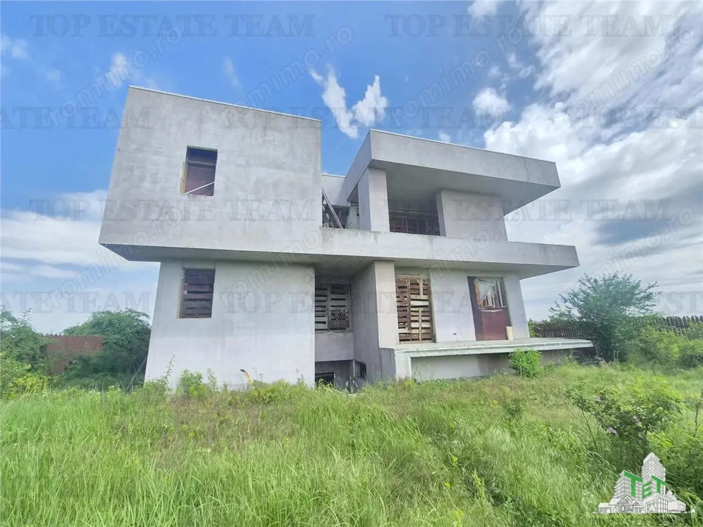 Vanzare vila exclusivista S+P+1E  Snagov - Ghermanesti, teren 1.371 mp