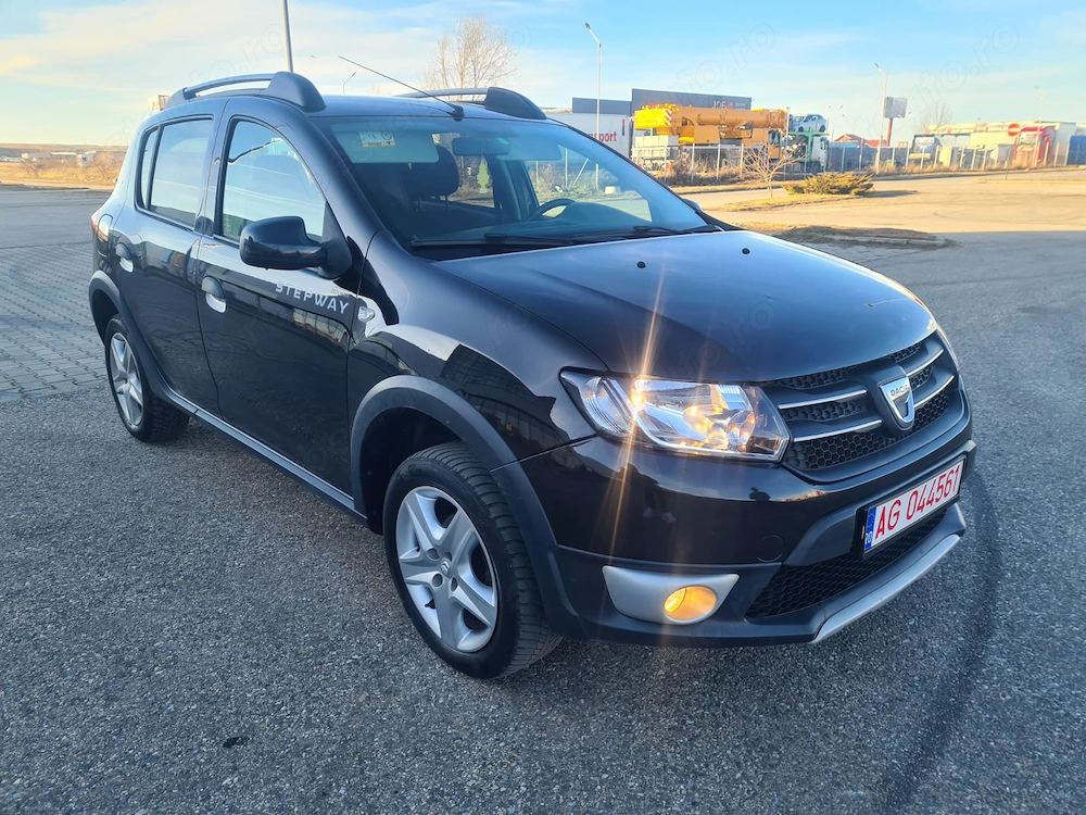 Dacia Sandero Stepway-0.9 Tce90-an 2014-euro 5-navi-nr rosii