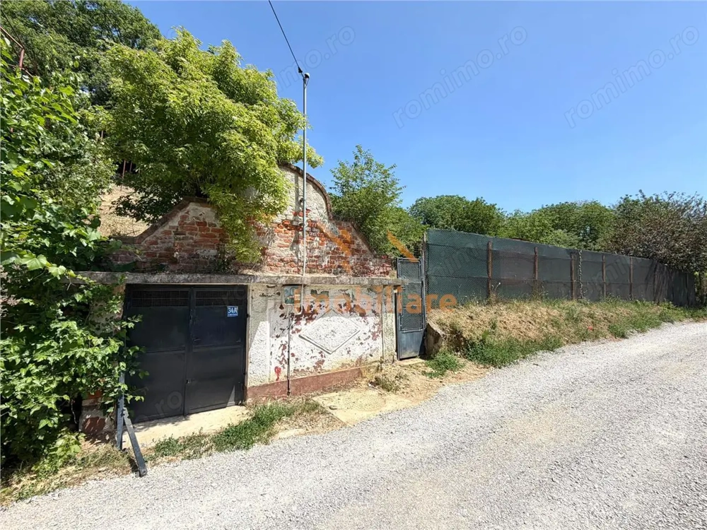 TEREN INTRAVILAN CU PIVNITA | 884 MP | ZONA EPISCOPIA | ORADEA