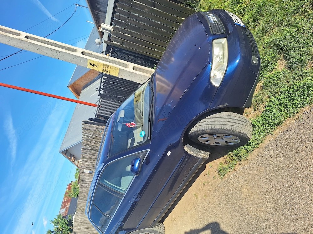 Vand audi a4  1.6 benzina