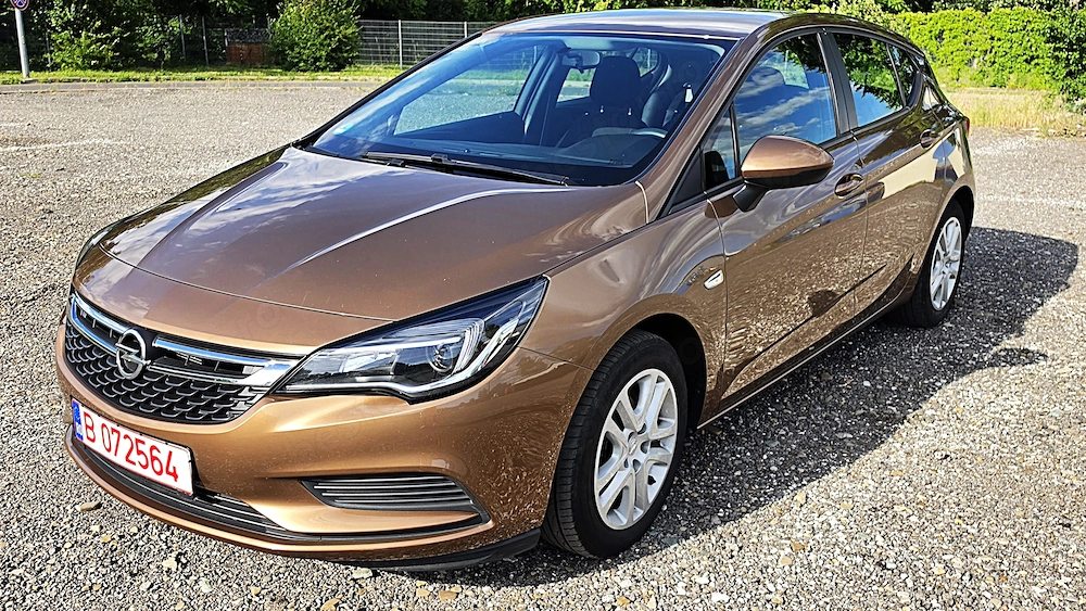Opel Astra K   121400KM