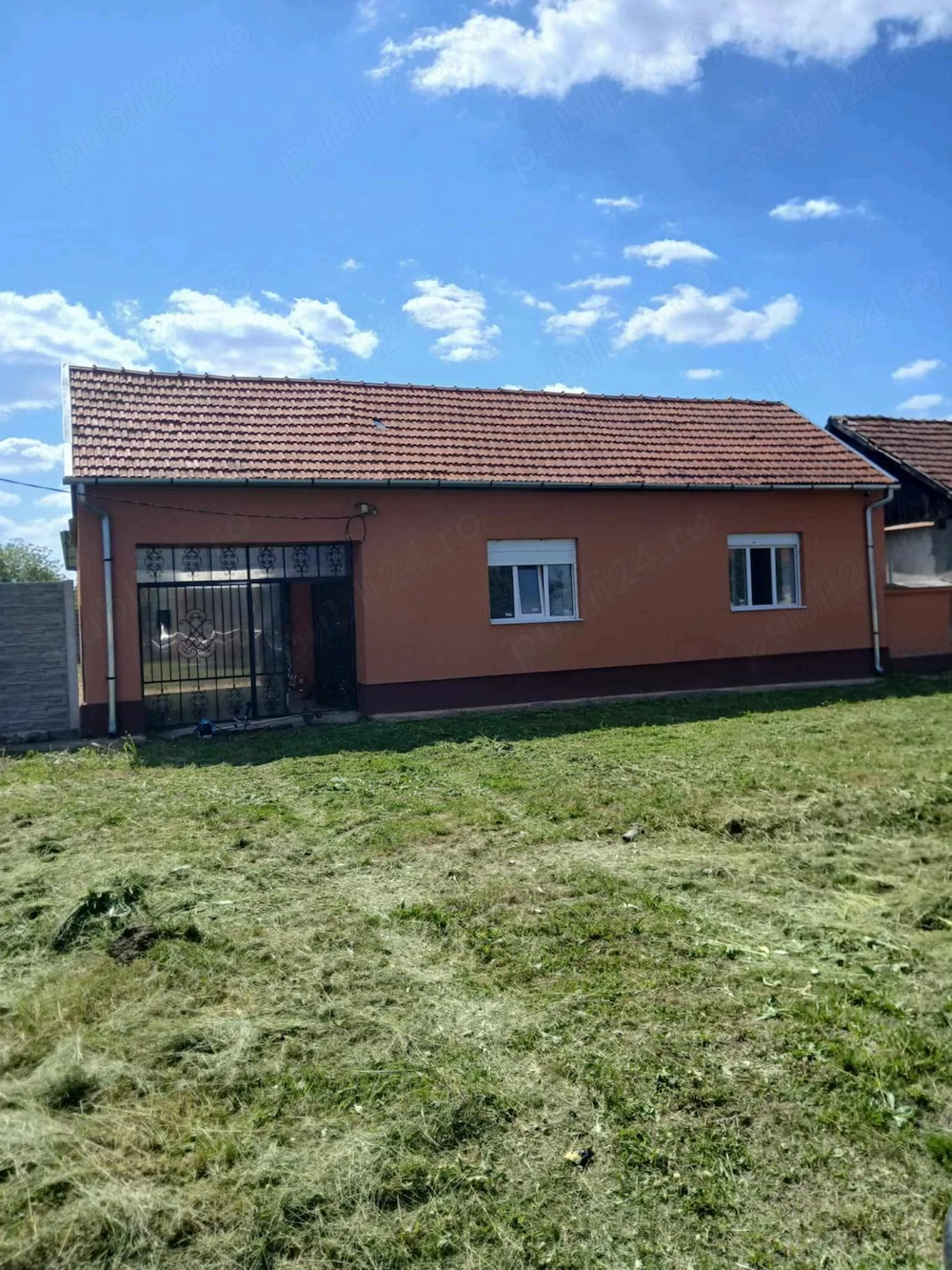 Casa de vânzare 
