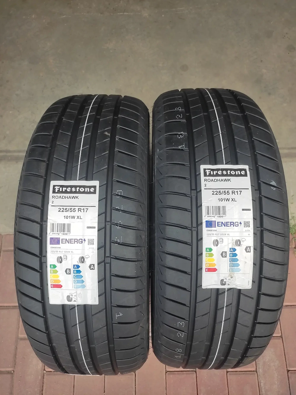 2 anvelope Noi  225/55/17 Firestone vara 